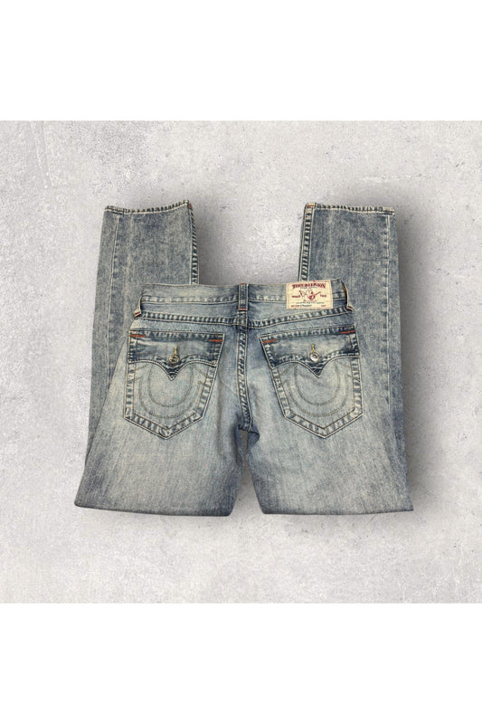 Vintage Y2K True Religion Straight Light Wash Jeans- SZ 31 x 32