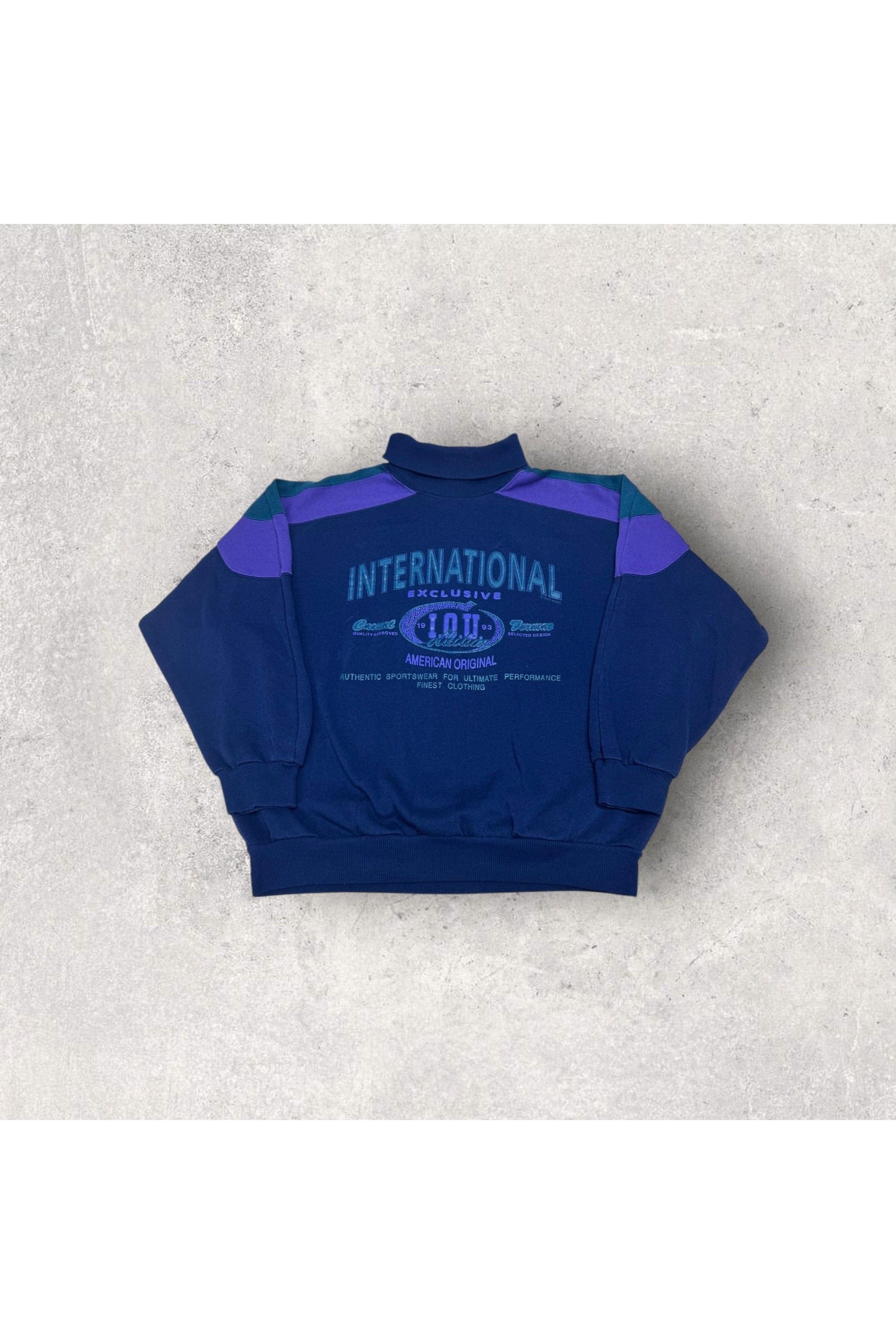 Vintage I.O.U. International Exclusive Turtleneck Sweater- L