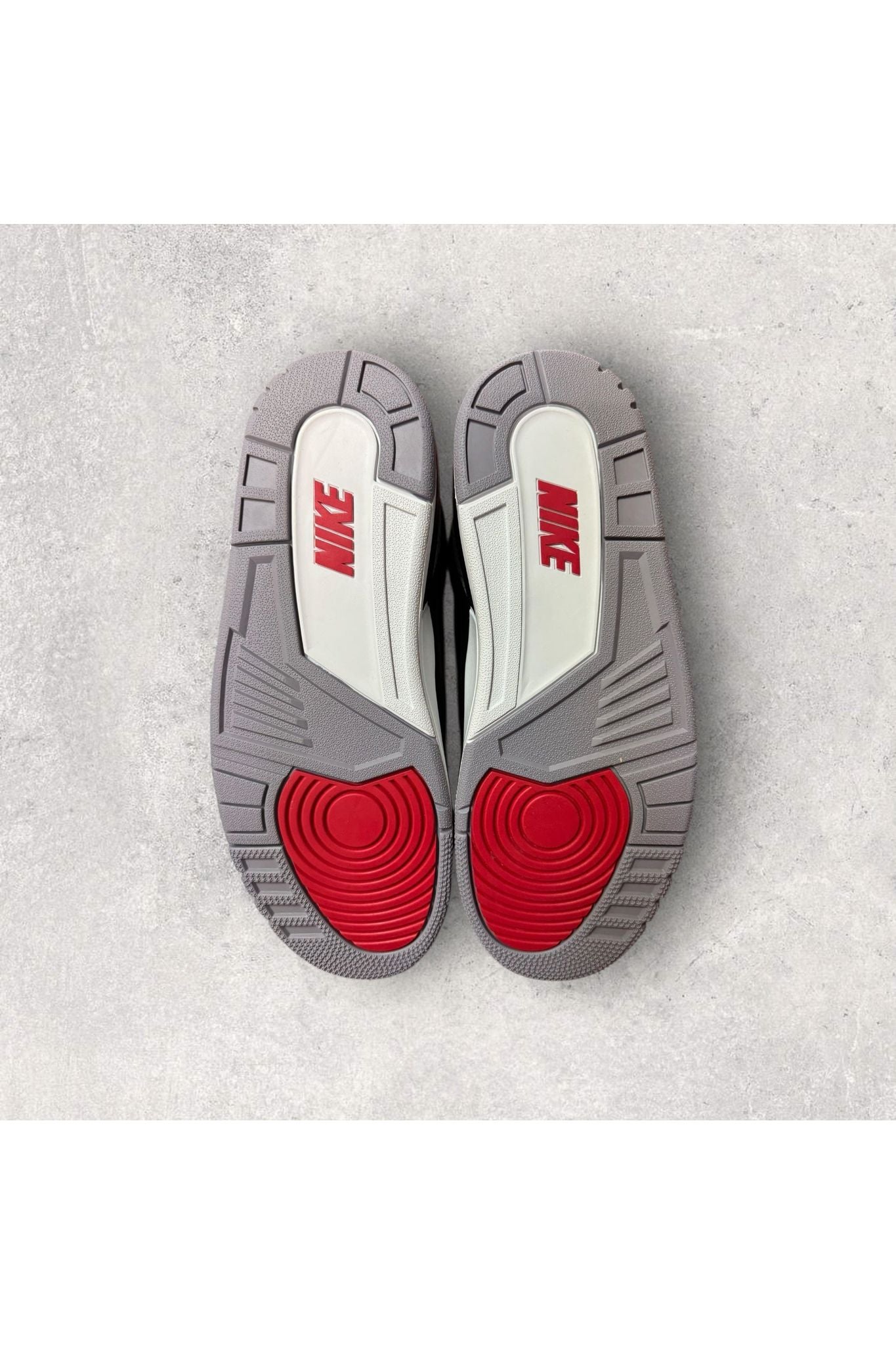 Jordan 3 Retro OG BLACK CEMENT (2024)