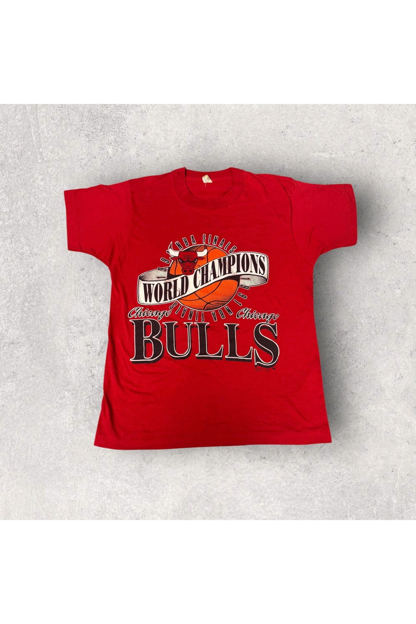 Vintage Best Screen Stars Logo 7 Chicago Bulls 1991 NBA Finals World Champions Tee- M