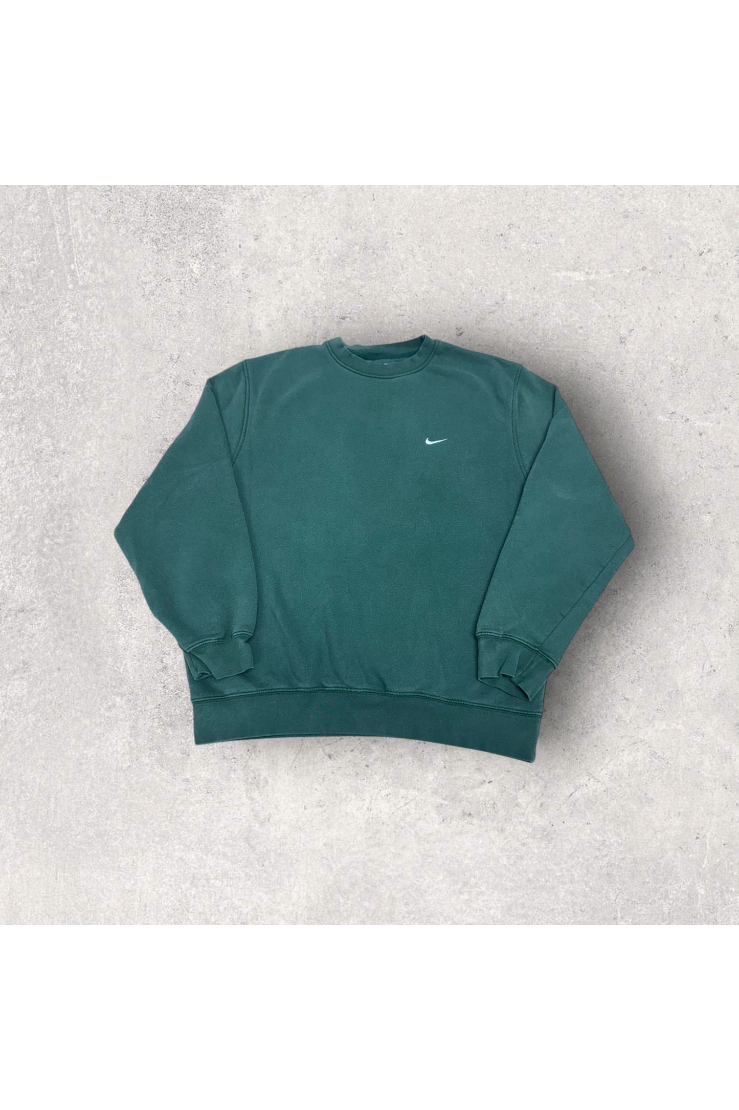 Vintage Y2K Nike Silver Tag Embroidered Mini Swoosh Crewneck- M