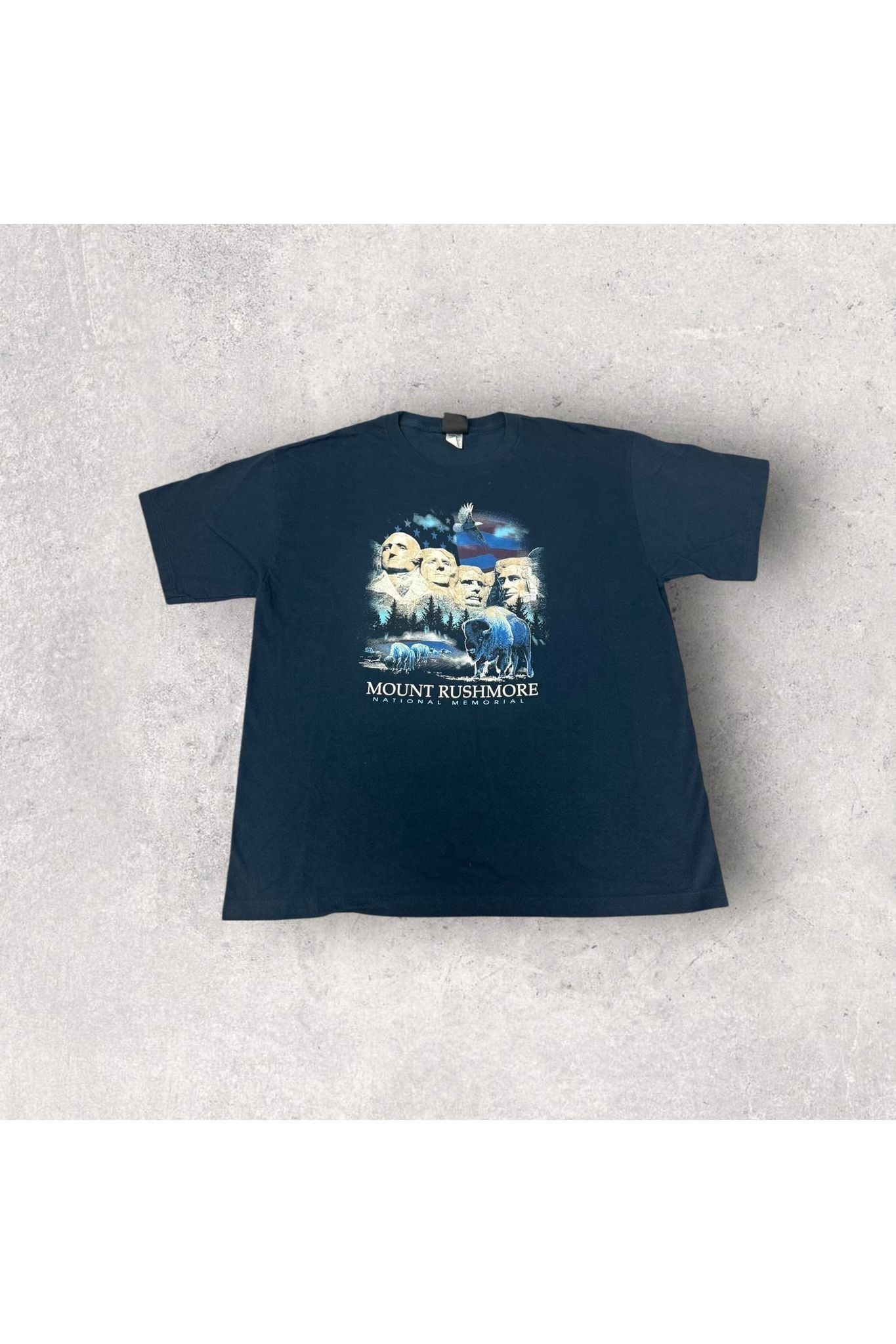 Vintage Prairie Mountain Mount Rushmore National Memorial Tee- XL