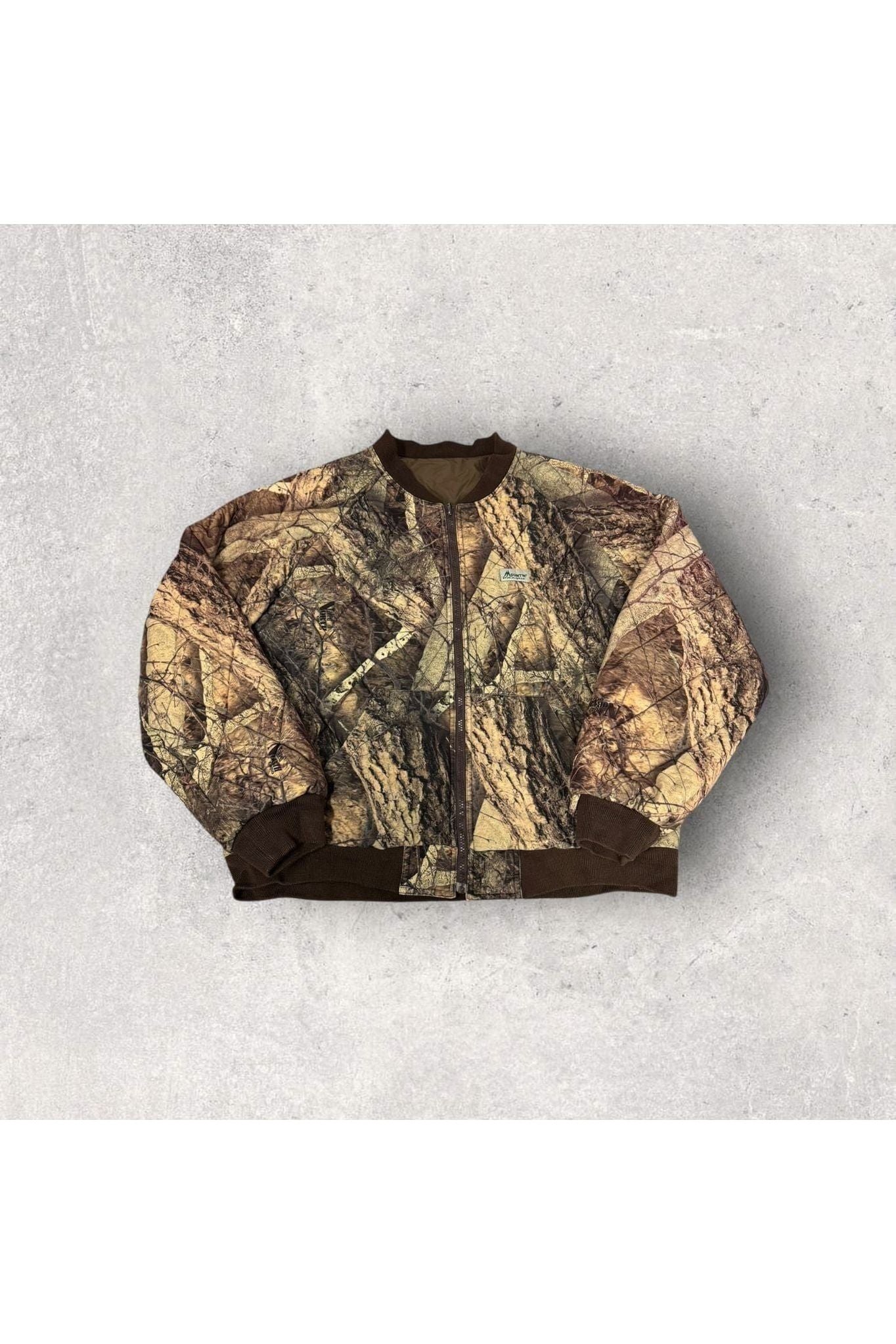 Vintage Mountain Prairie Quilted Real Tree Camo Bomber Jacket- XL