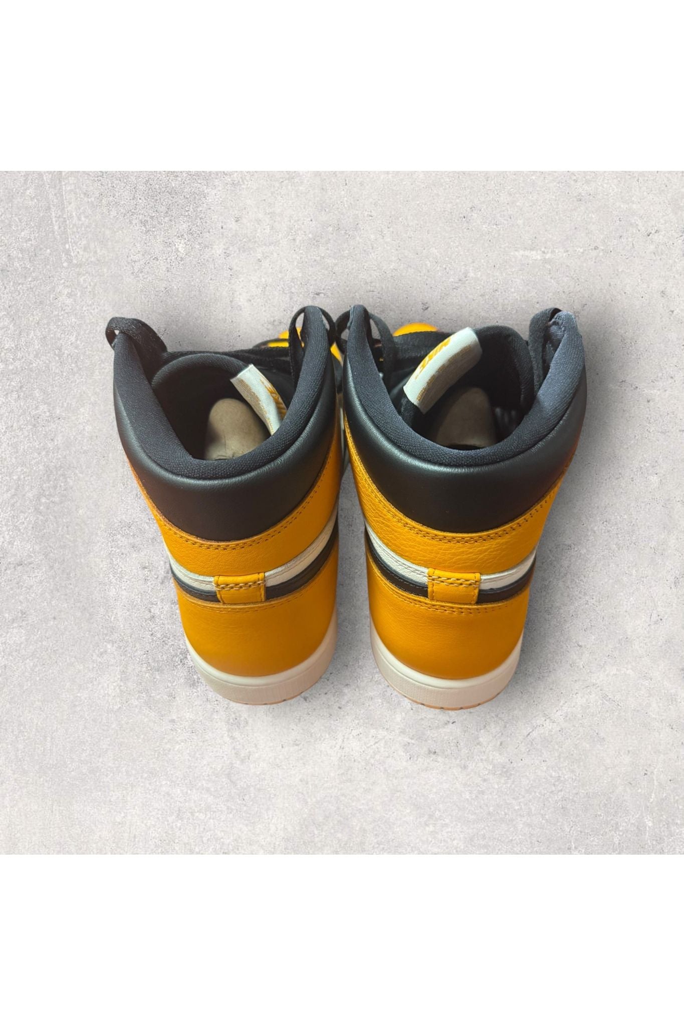 Jordan 1 Retro High OG TAXI