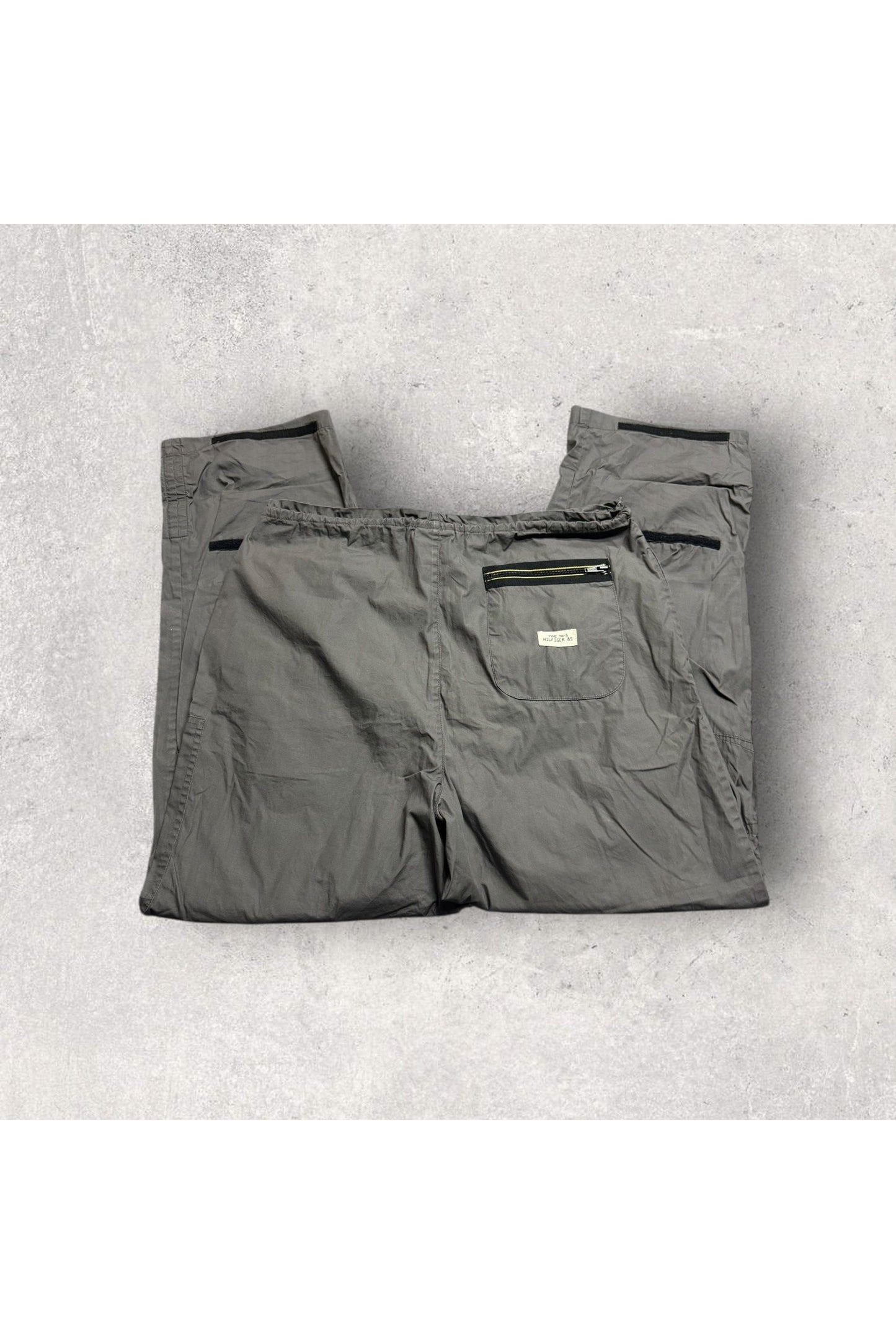 2000s Tommy Hilfiger Type TH-5 Nylon Utility Pants- L