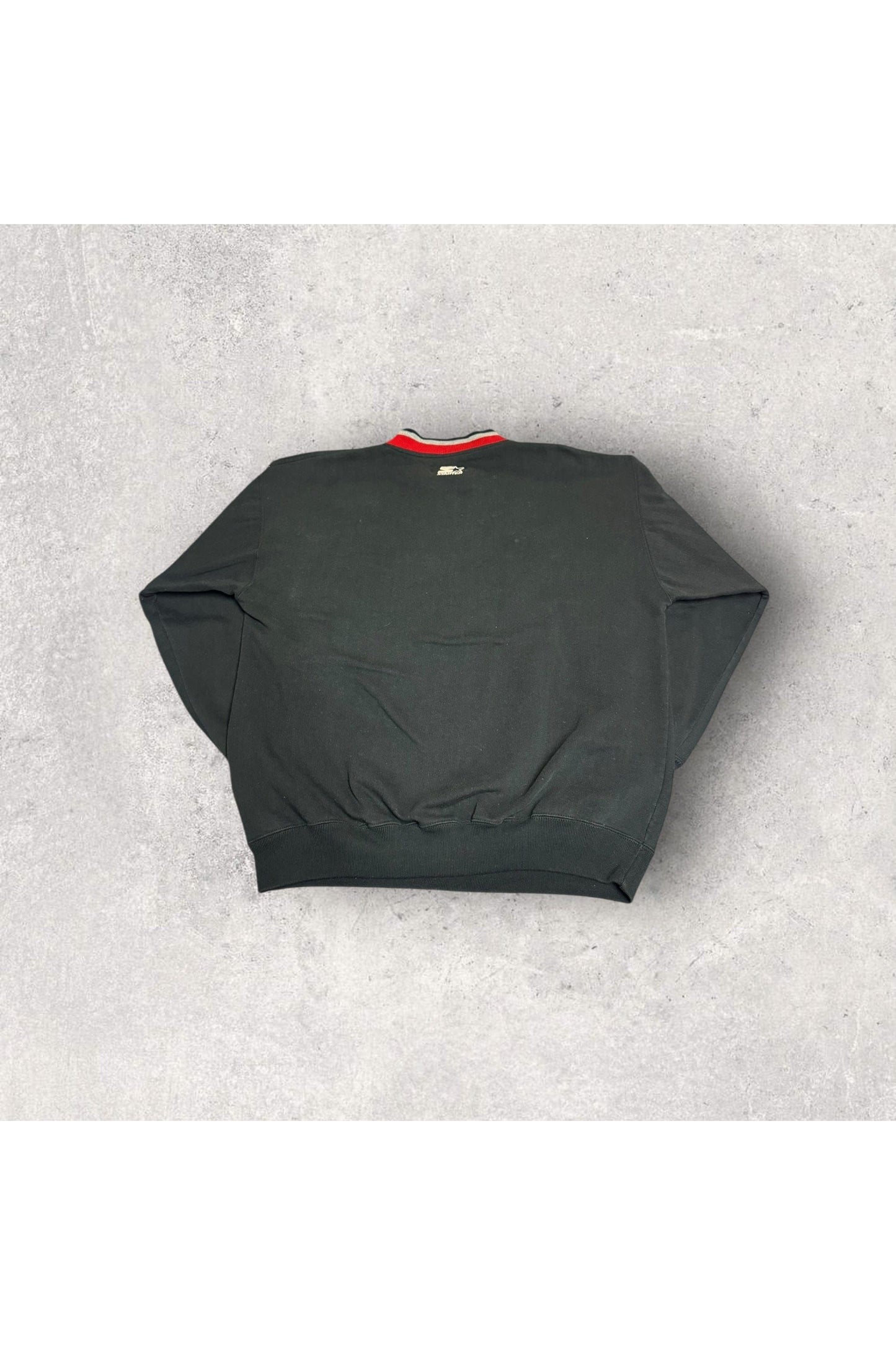 Vintage 90s Starter Chicago Bulls Embroidered Crewneck- M (Fits L/XL)