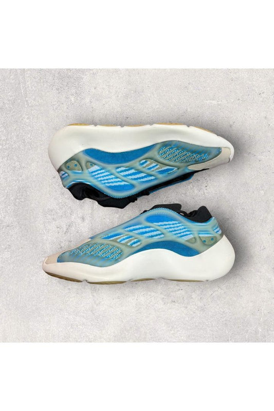 Adidas Yeezy 700 V3 ARZARETH
