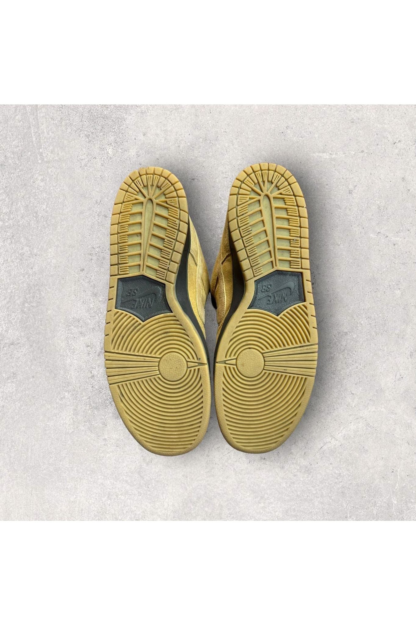 Nike SB Dunk Low WHEAT (2023)