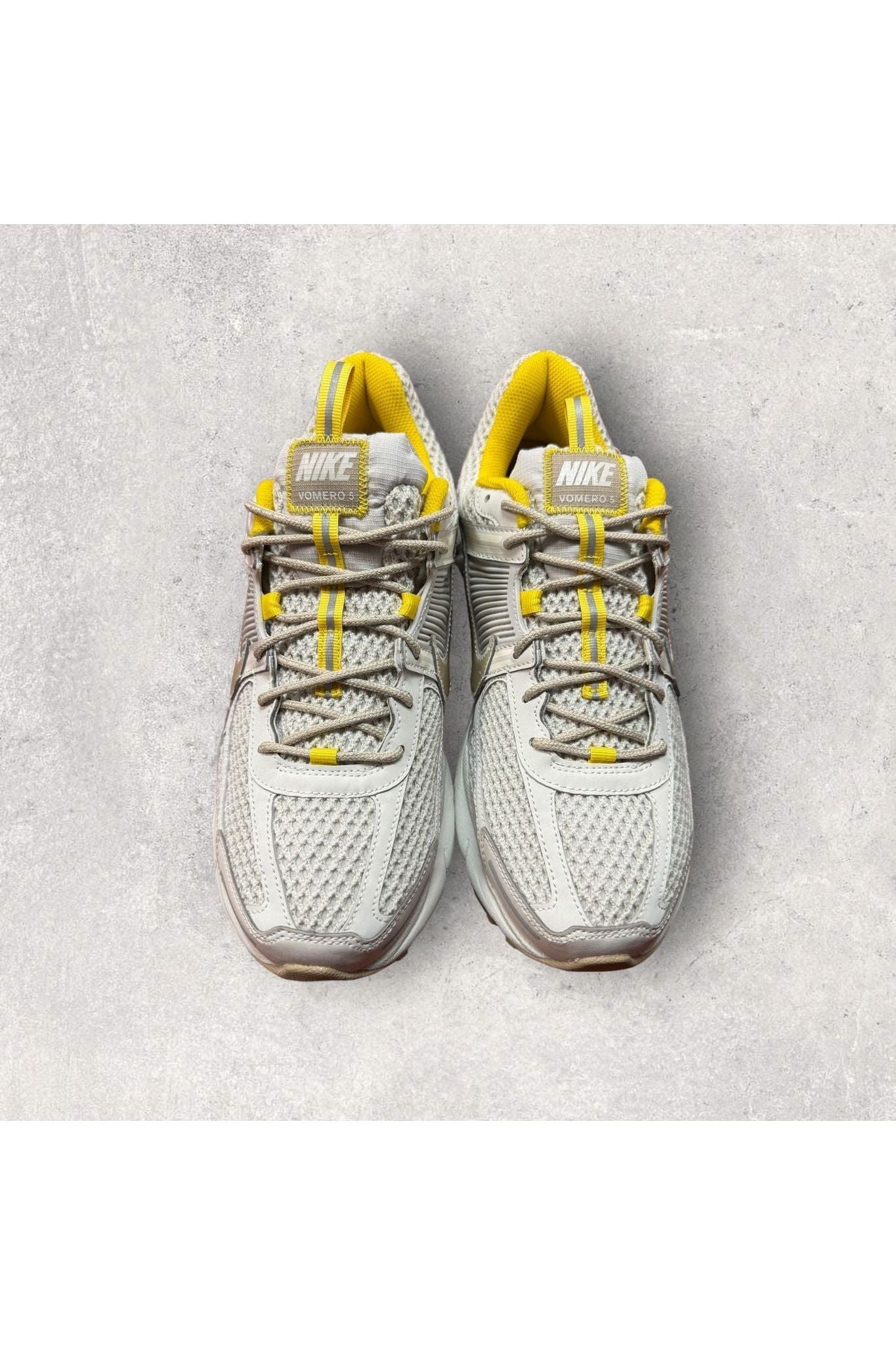 Nike Zoom Vomero 5 LIGHT BONE YELLOW (WOMENS)