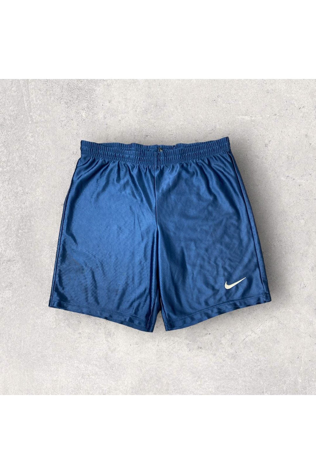Vintage 2000s Nike Gym Shorts- YTH L (14-16)