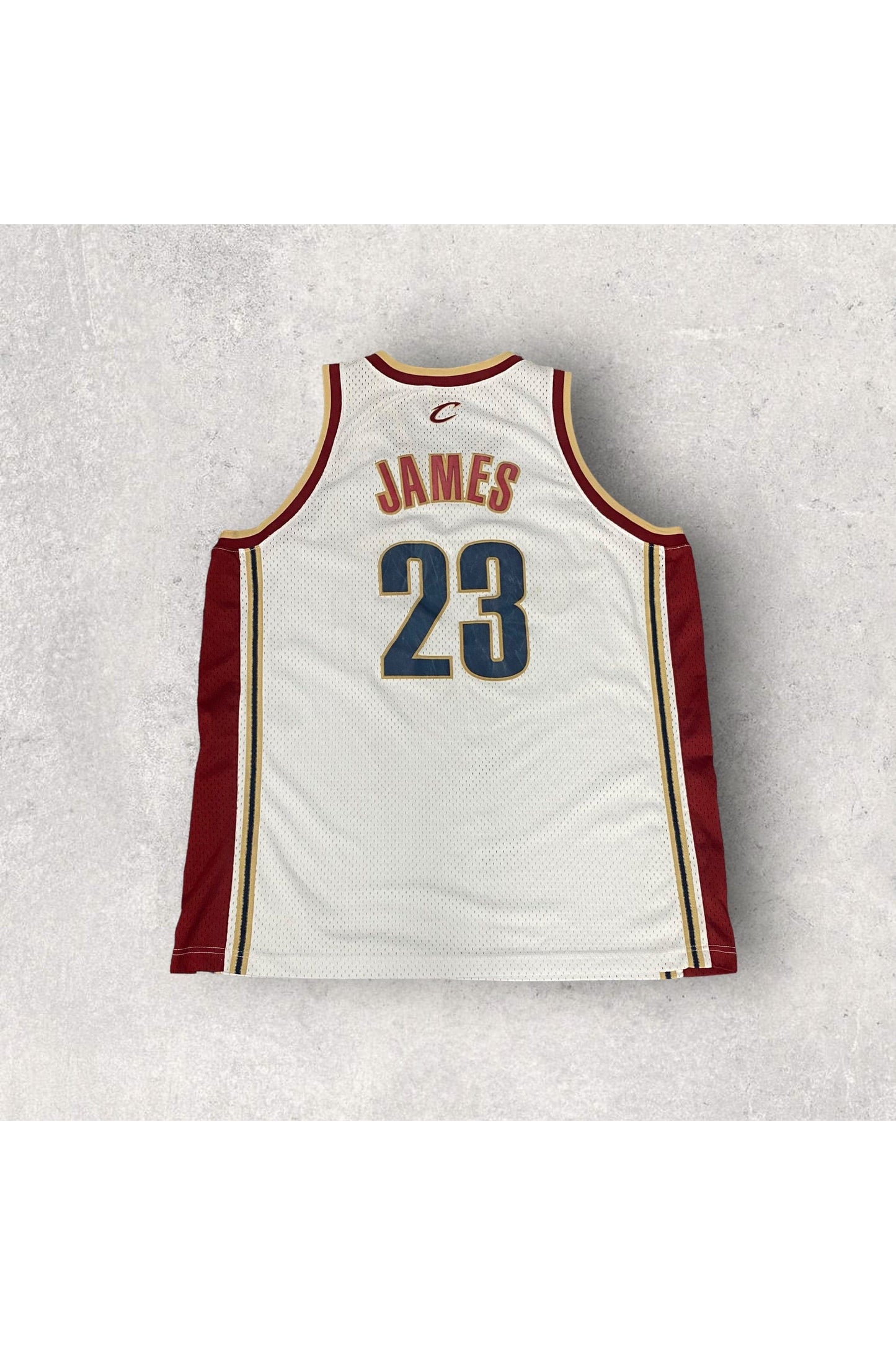 Vintage Team Nike LeBron James Cleveland Cavaliers Basketball Jersey- XXL
