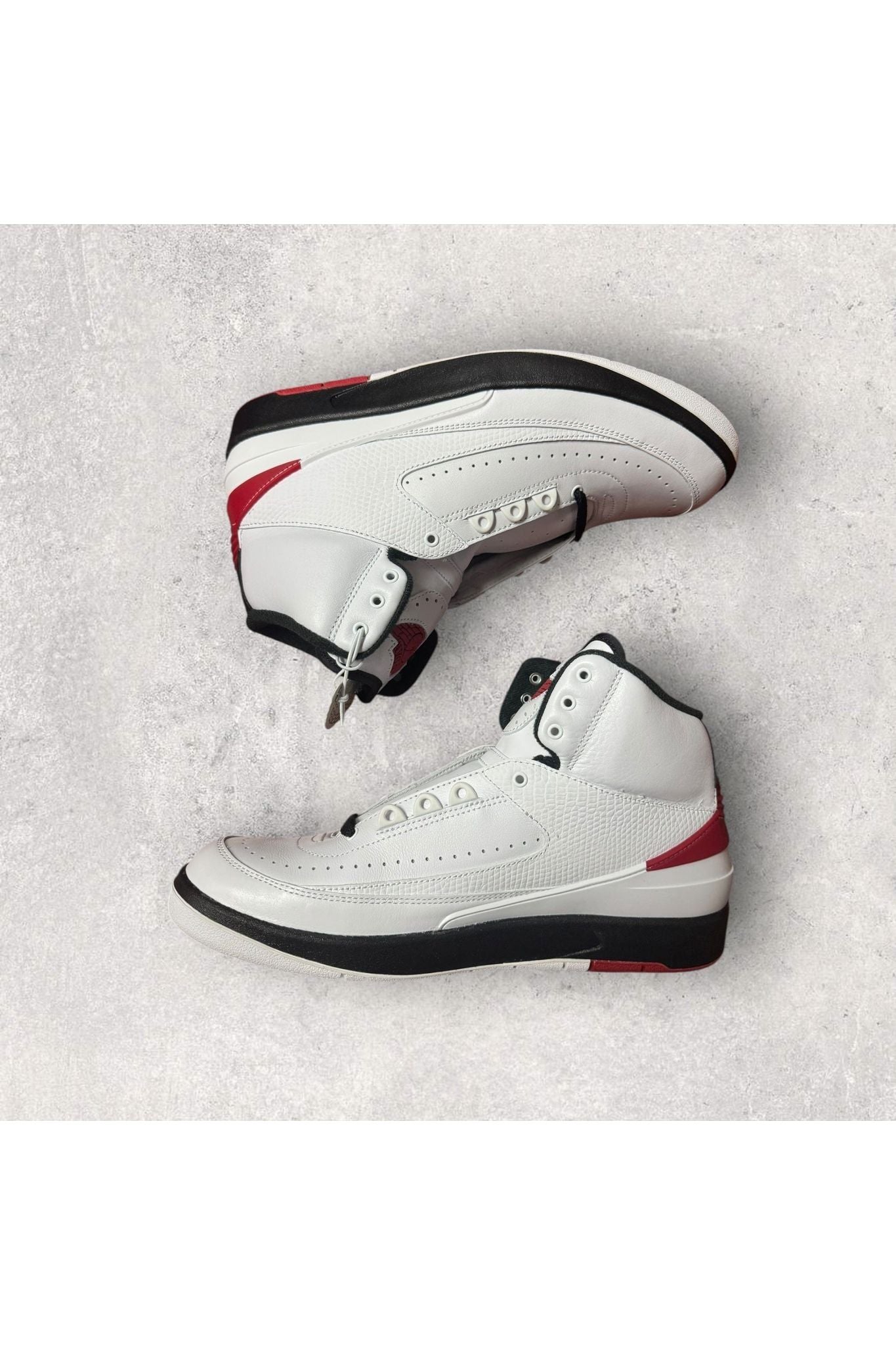 Jordan 2 Retro OG CHICAGO (2022)