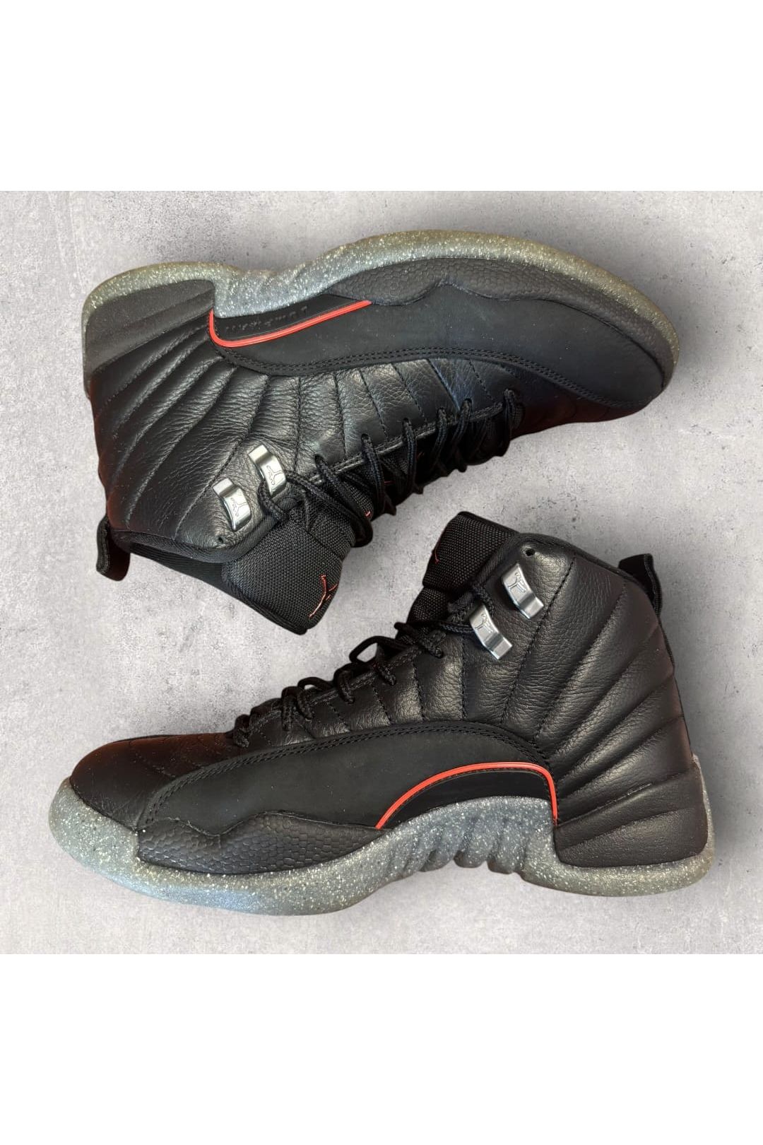 Jordan 12 Retro Utility- SZ 8