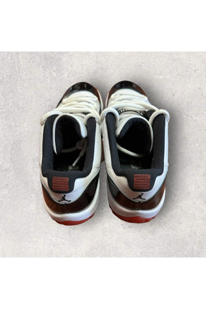 Jordan 11 Retro Low CONCORD BRED