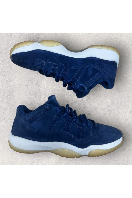 Jordan 11 Retro Low Derek Jeter RE2PECT- 11