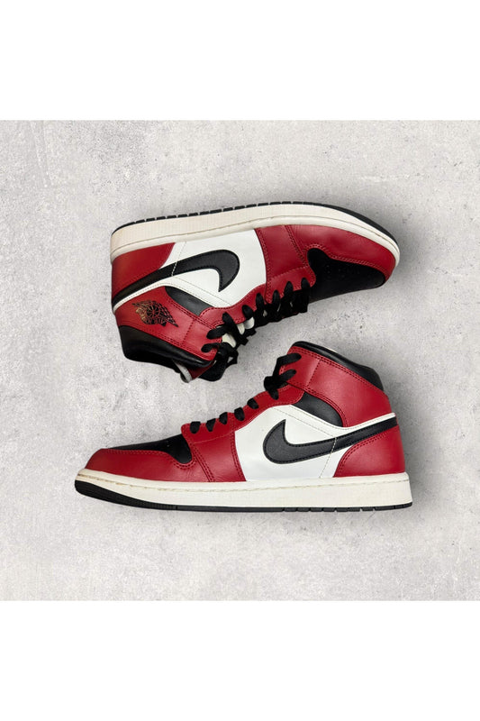 Jordan 1 Mid Chicago Toe- SZ 10