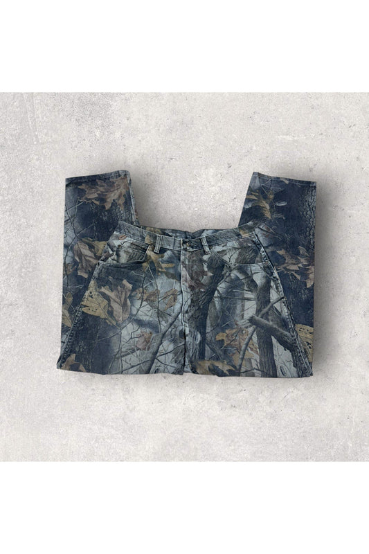 Vintage VF Jeanswear Made In USA Real Tree Camo Pants- 34 x 32