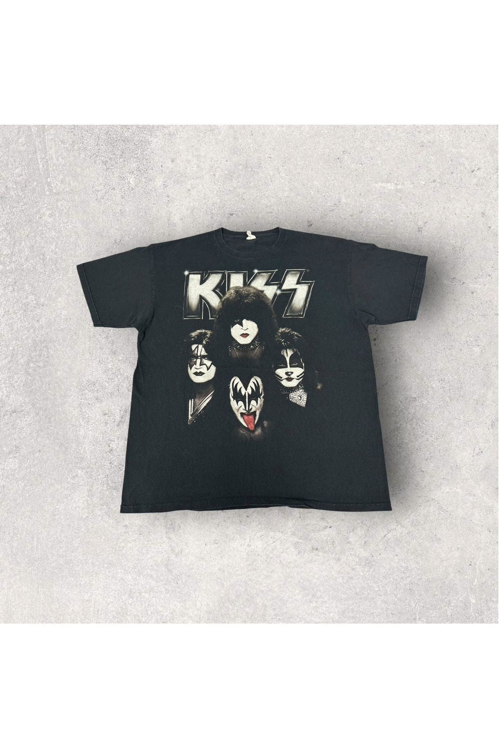 Vintage Y2K KISS Band Tee- XL