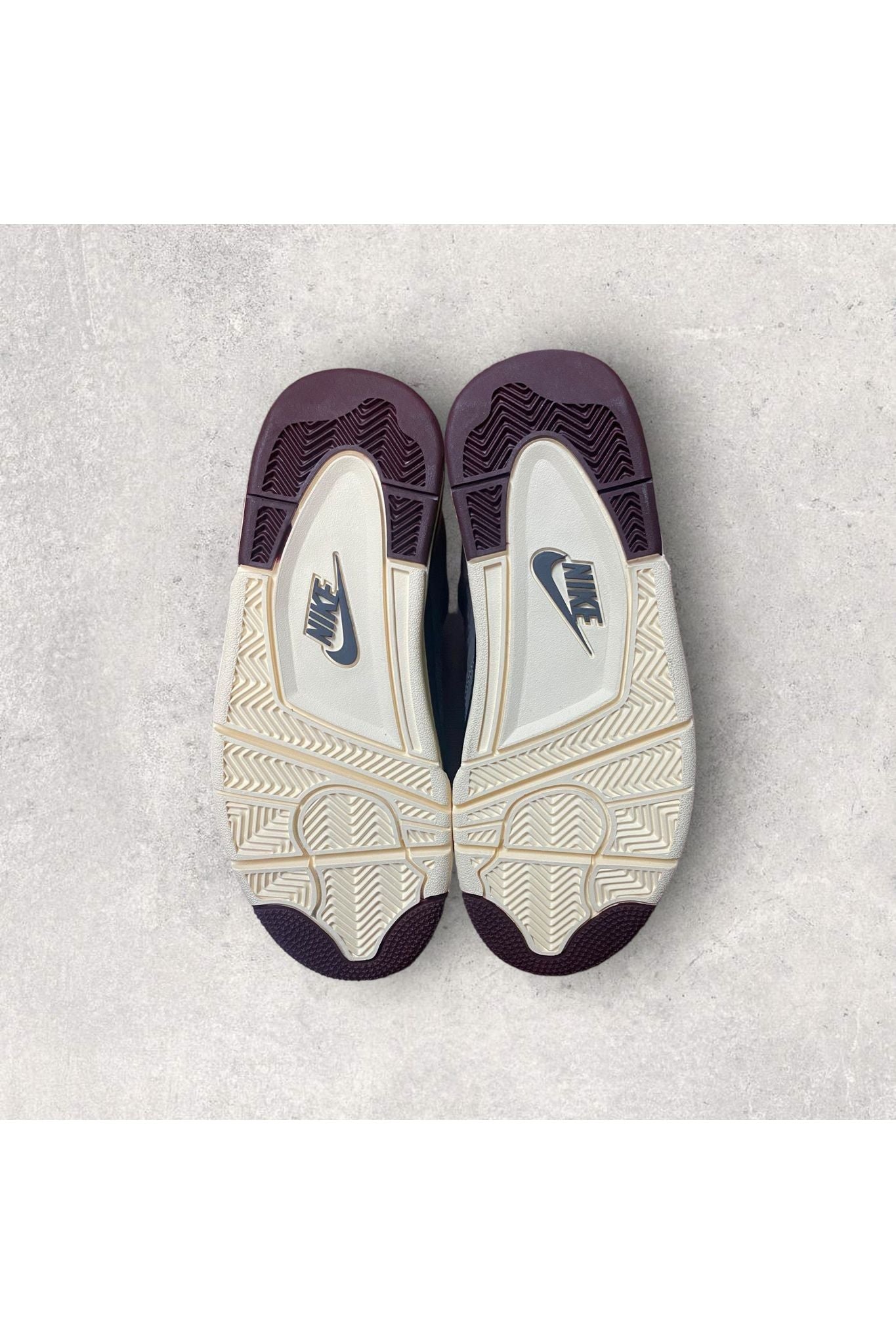 Jordan 4 Retro A MA MANIERE VIOLET ORE