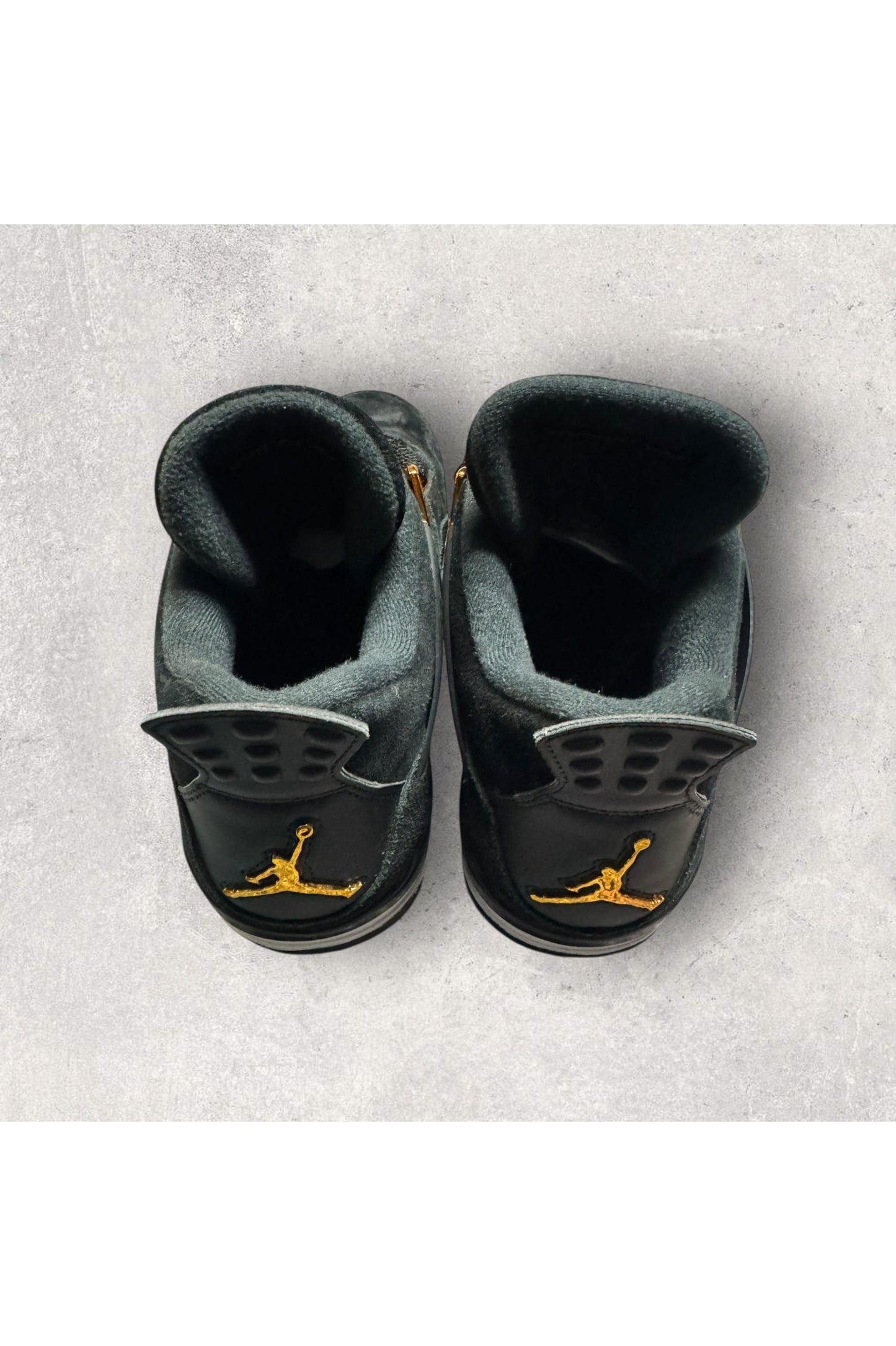 Jordan 4 Retro Royalty- SZ 9.5