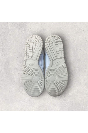 Nike Dunk Low SE JUST DO IT WHITE PHANTOM (WOMEN'S)