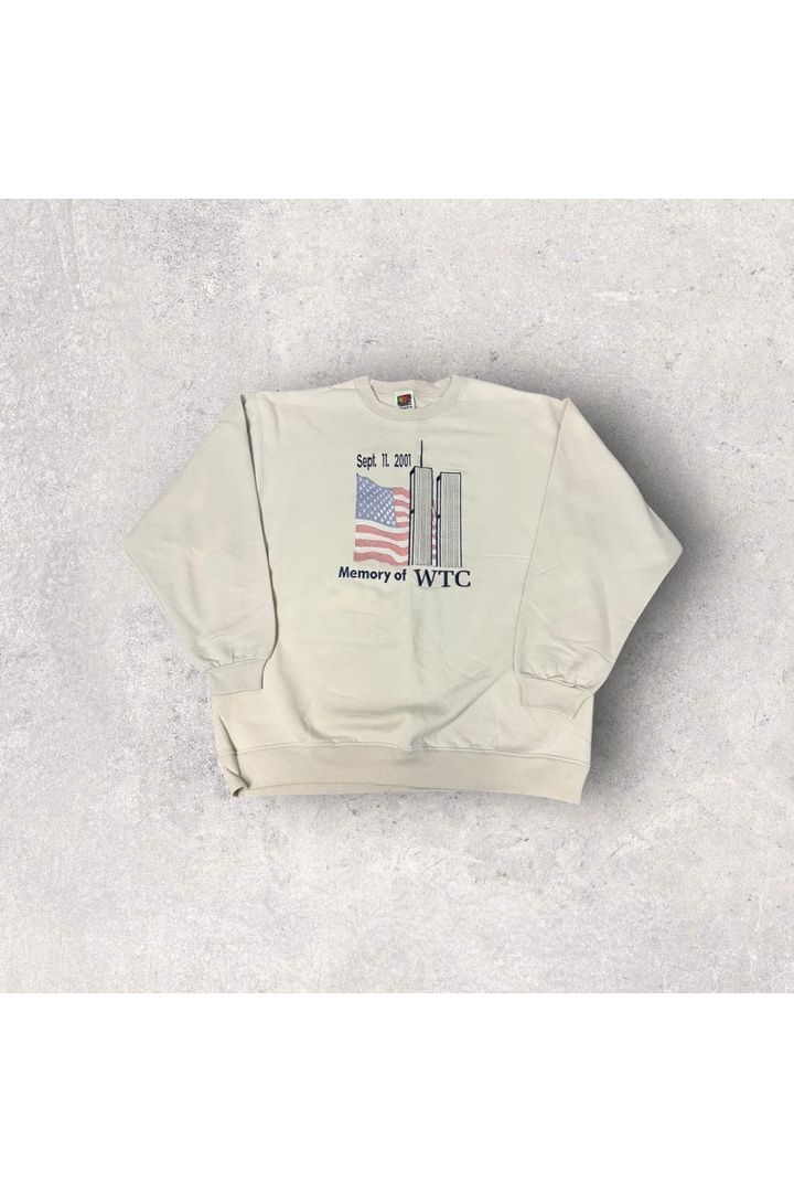 Vintage Sept. 11, 2001 Memory of WTC Embroidered Crewneck- L