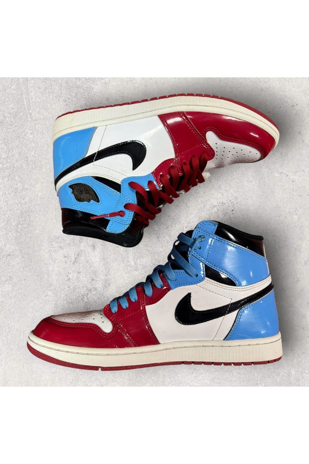 Jordan 1 Retro High Fearless UNC Chicago- SZ 10.5