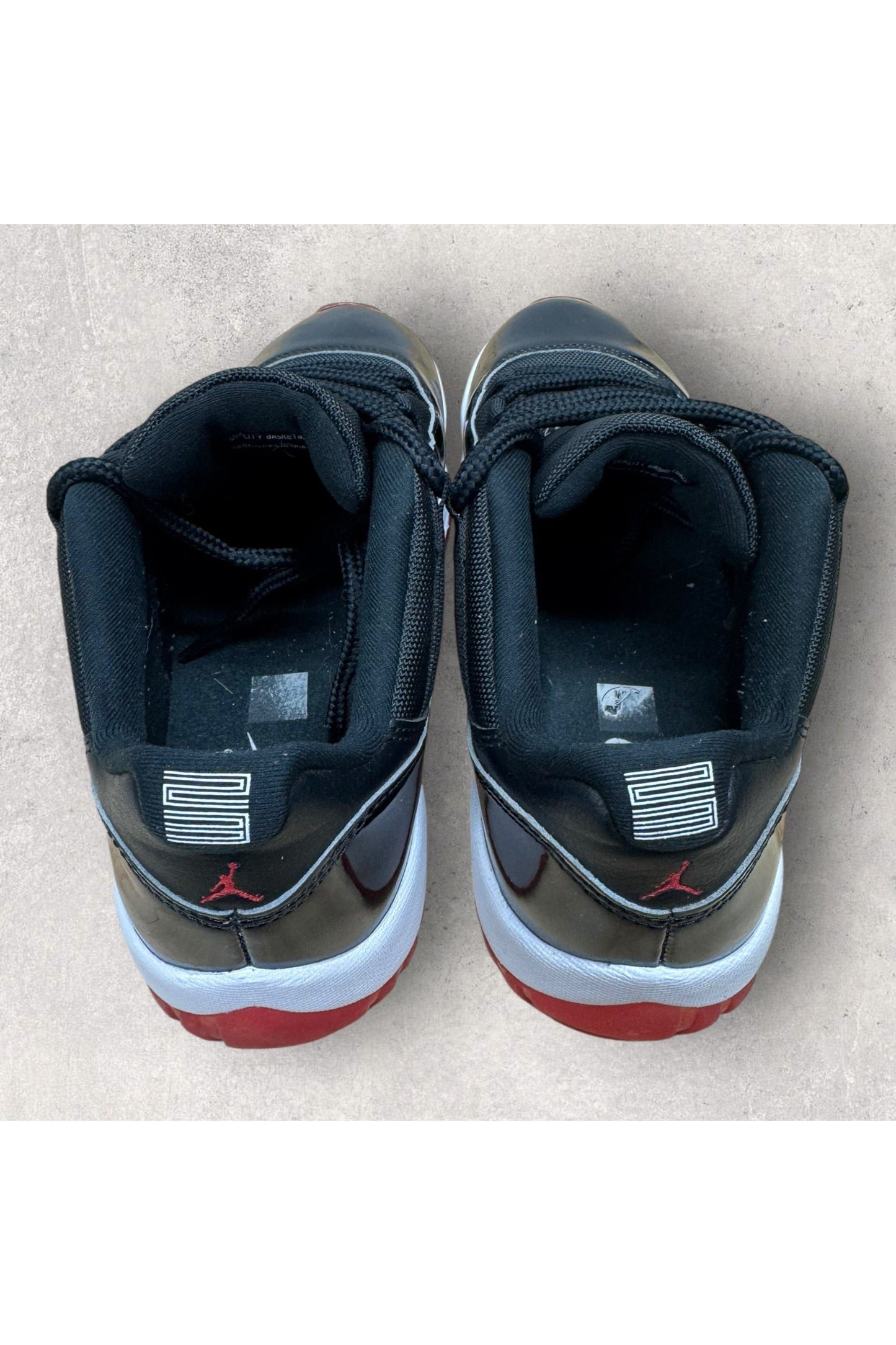 Jordan 11 Retro Low Bred (2025)- 9.5