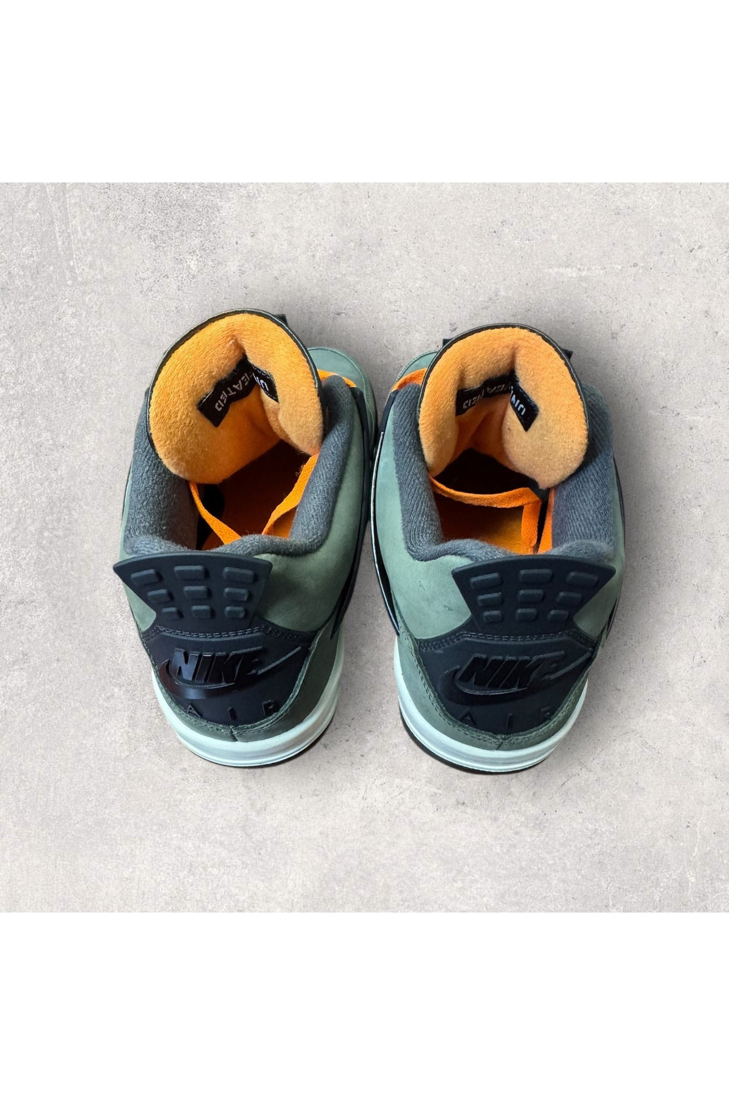 Jordan 4 Retro OG SP Undefeated (2025)- SZ 10