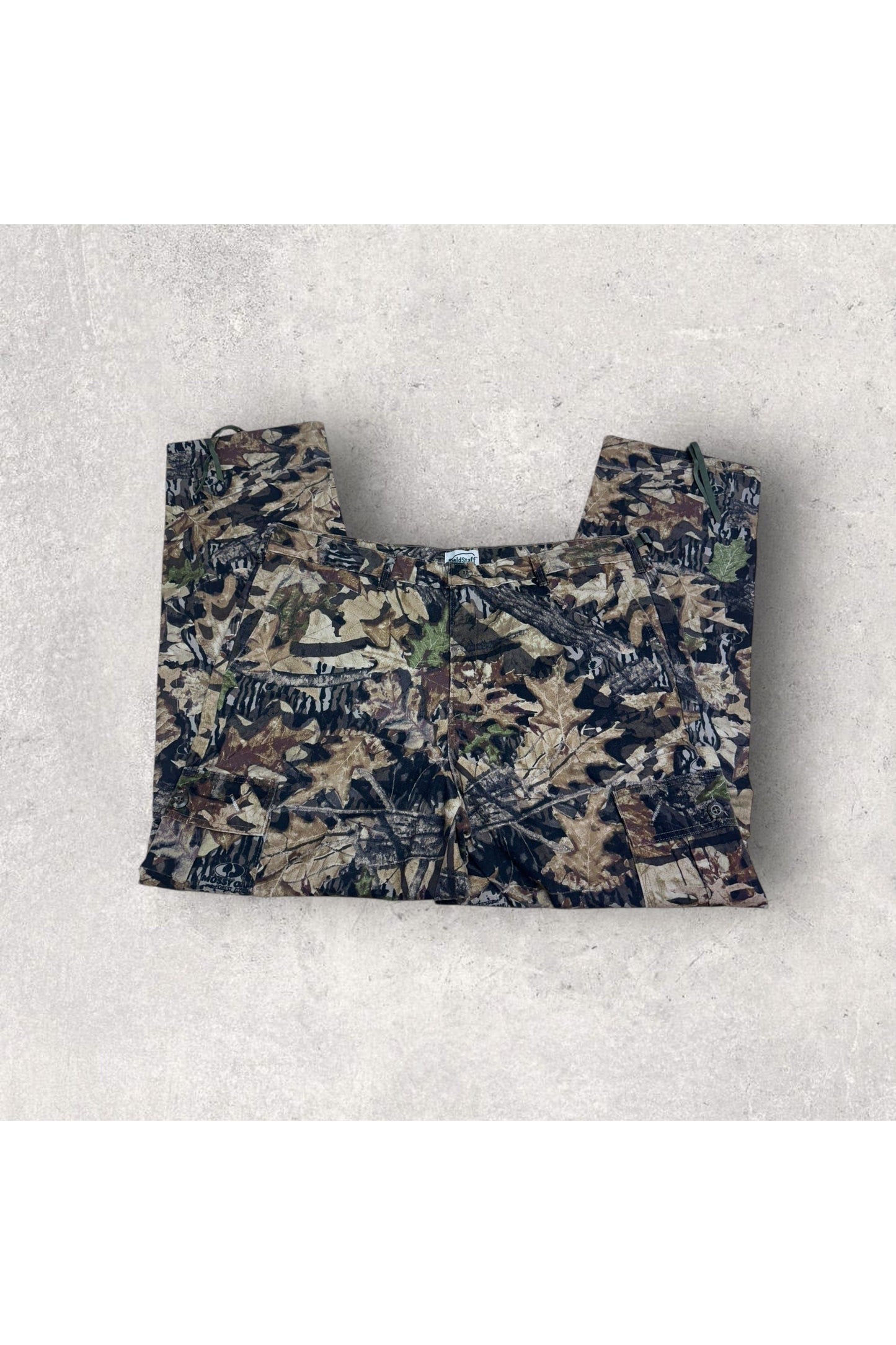 Vintage Field Staff by Mossy Oak Made In USA Real Tree Adjustable Camo Pants- XL