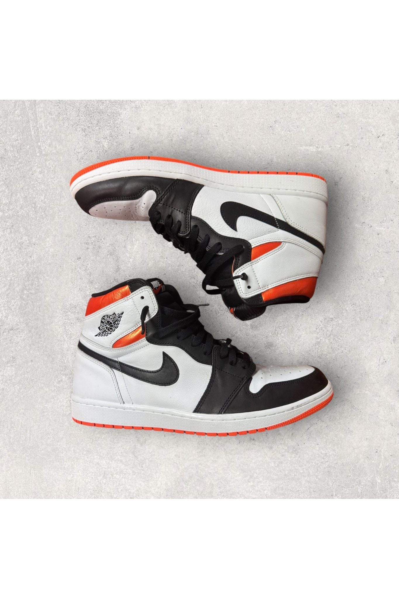 Jordan 1 Retro High ELECTRO ORANGE