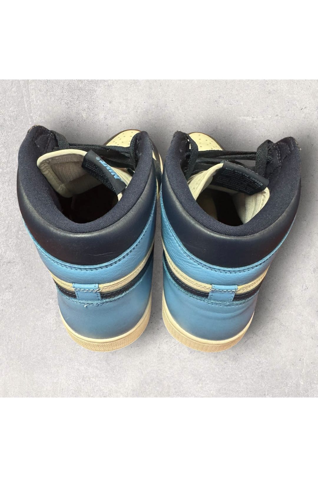 Jordan 1 Retro High Obsidian- SZ 11.5