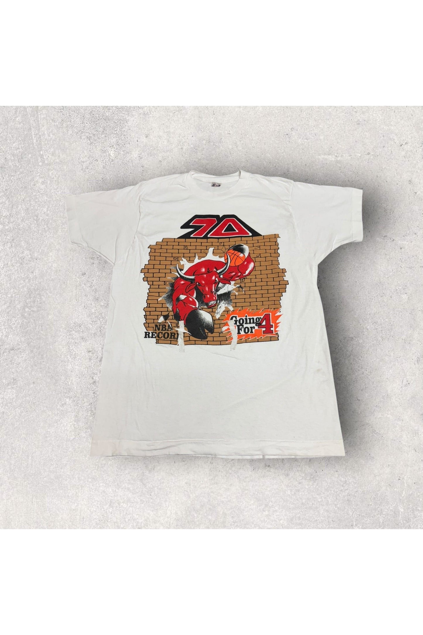 Vintage Single Stitch 90s Chicago Bulls Going for 4 Tee- XL (Fits L)