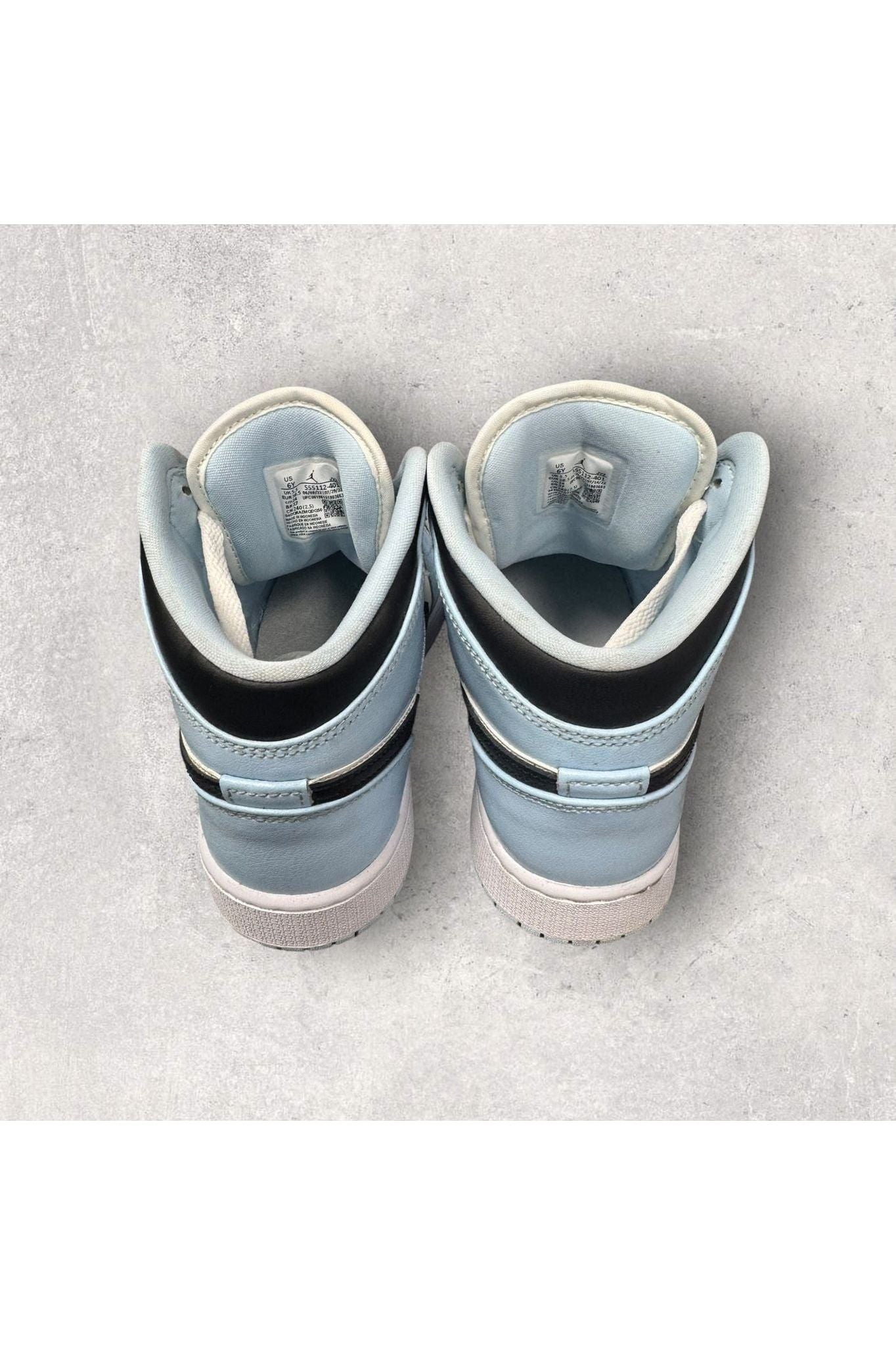 Jordan 1 Mid ICE BLUE (2022) (GS)- SZ 6Y