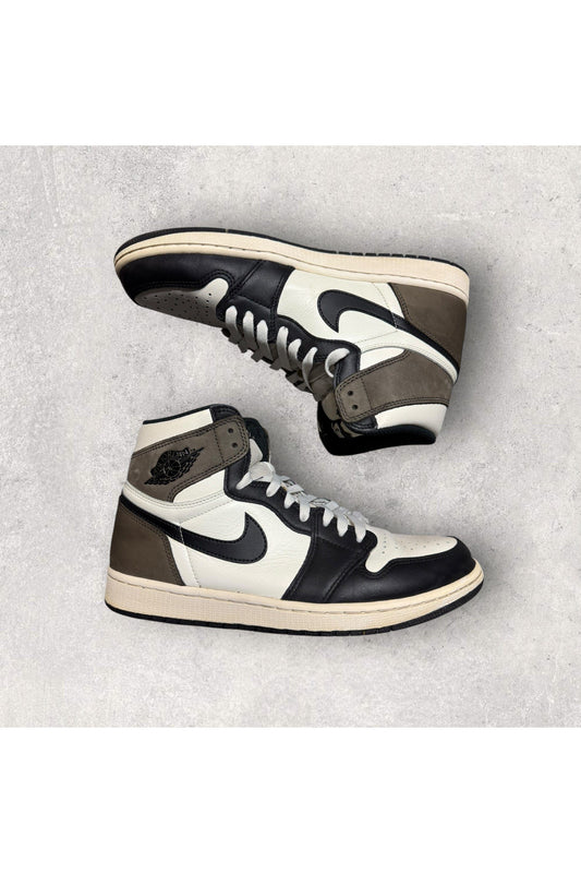 Jordan 1 Retro High Dark Mocha- SZ 10.5