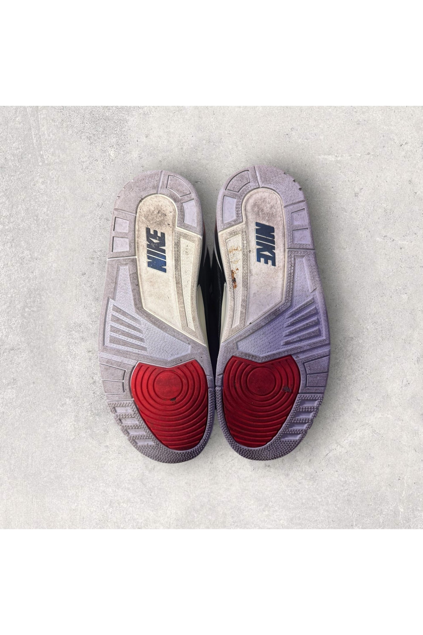 Jordan 3 Retro OG Rare Air- SZ 10