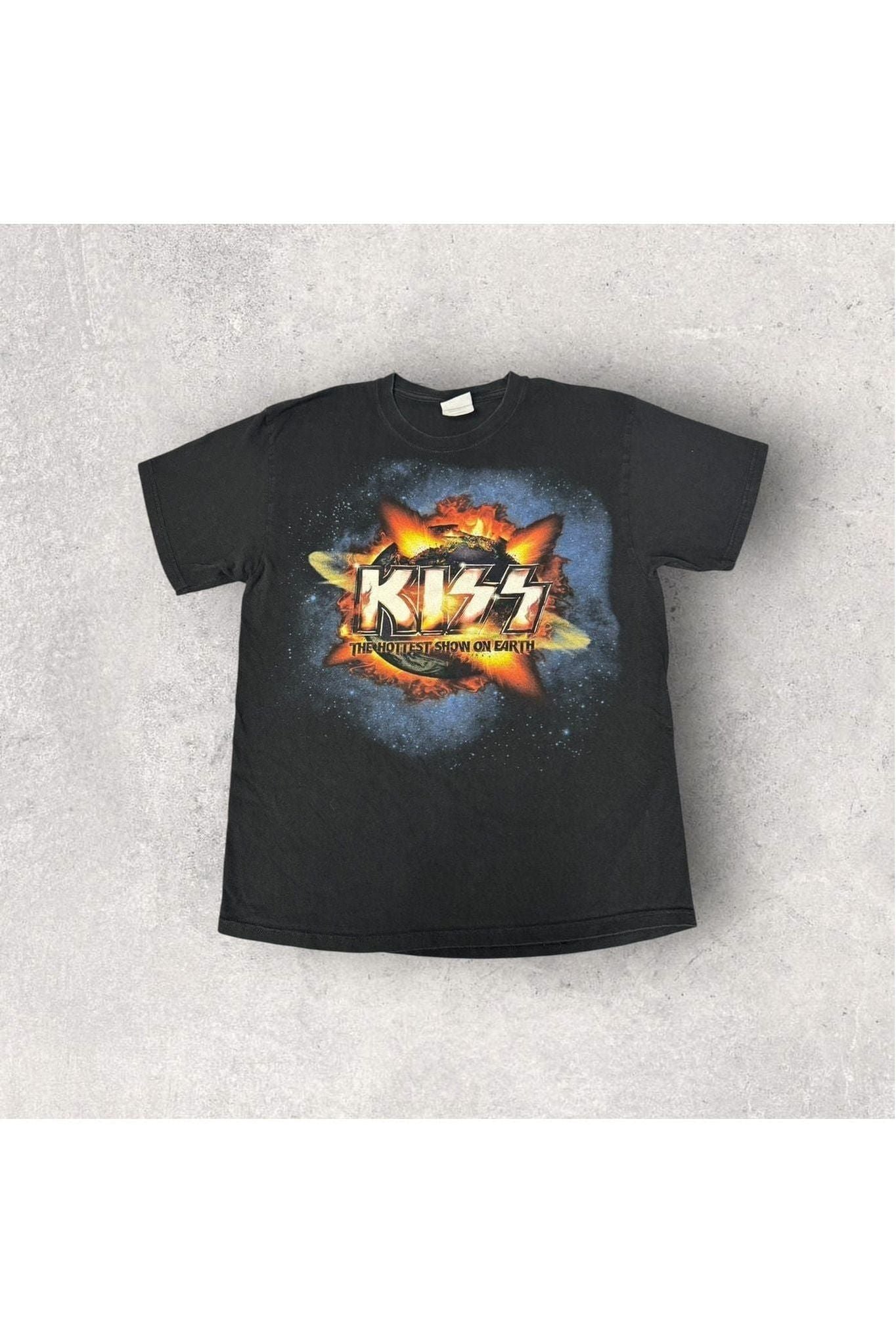 2010 KISS The Hottest Show On Earth Concert Tee- L