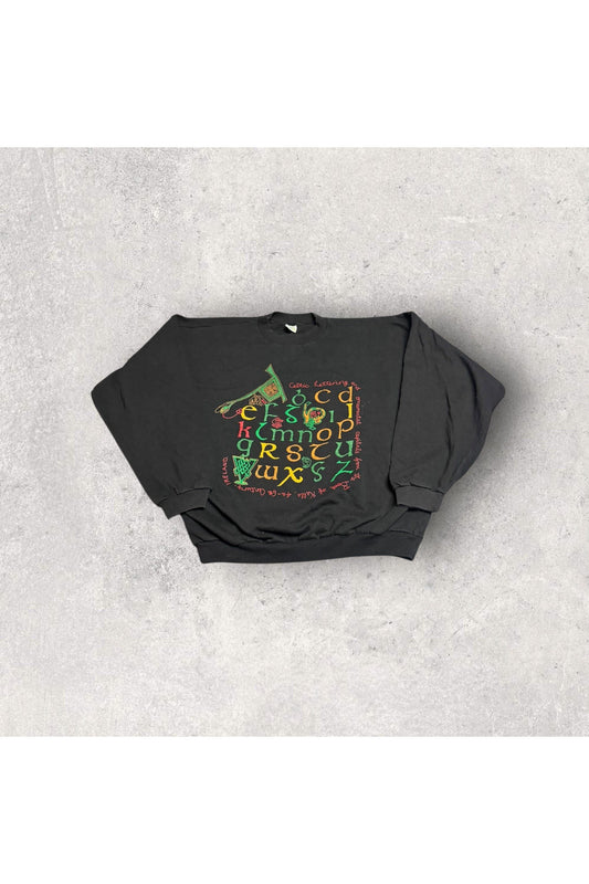 Vintage Tex Print Celtic Lettering Book Of Kells Ireland Crewneck- XL