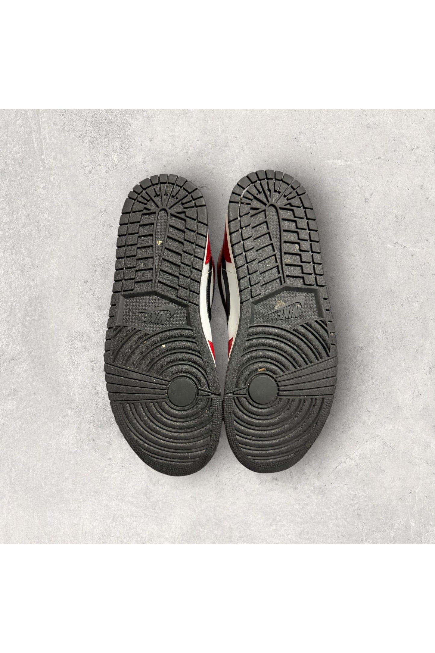 Jordan 1 Mid Chicago Toe- SZ 10