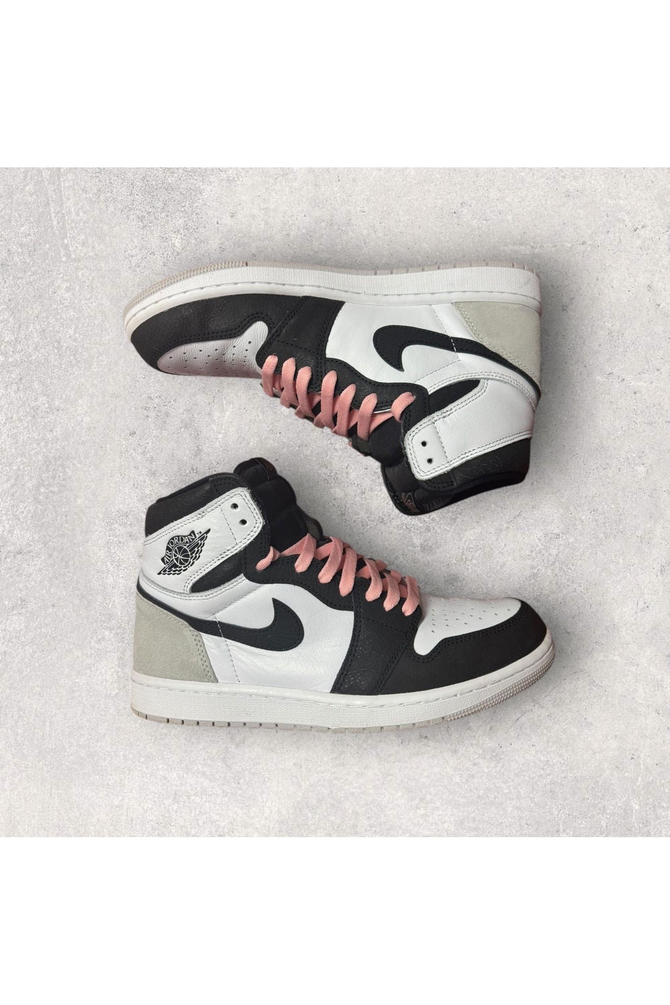 Jordan 1 Retro High OG BLEACHED CORAL