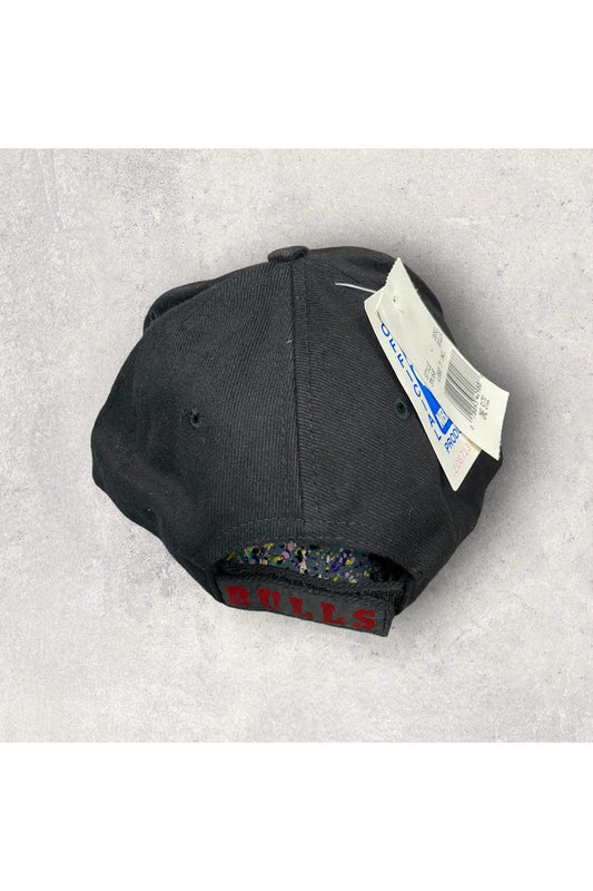 Vintage Deadstock Logo 7 Chicago Bulls Velcro Strap Hat