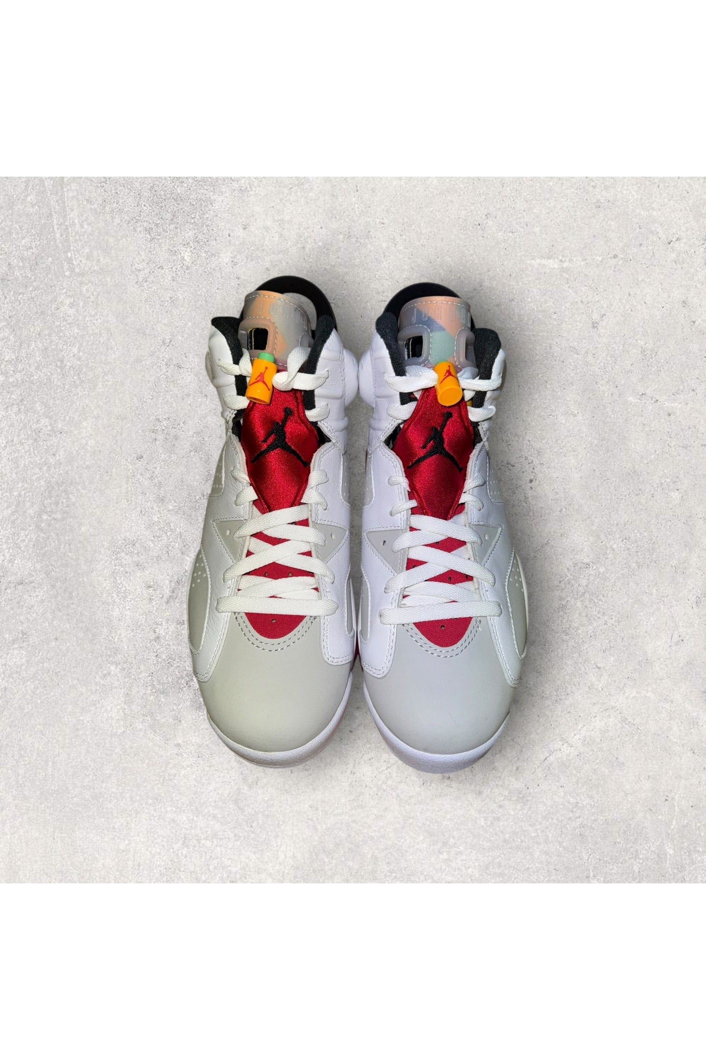 Jordan 6 Retro Hare- SZ 7M/8.5W