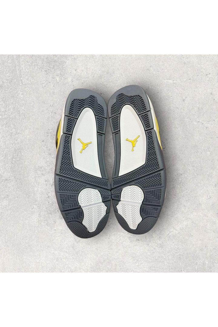Jordan 4 Retro LIGHTNING (2021)