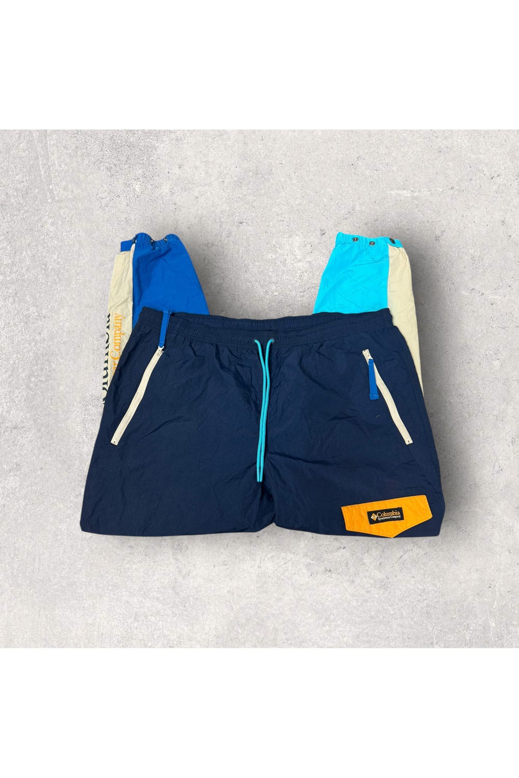 Vintage Columbia Nylon Joggers- XL (30L)