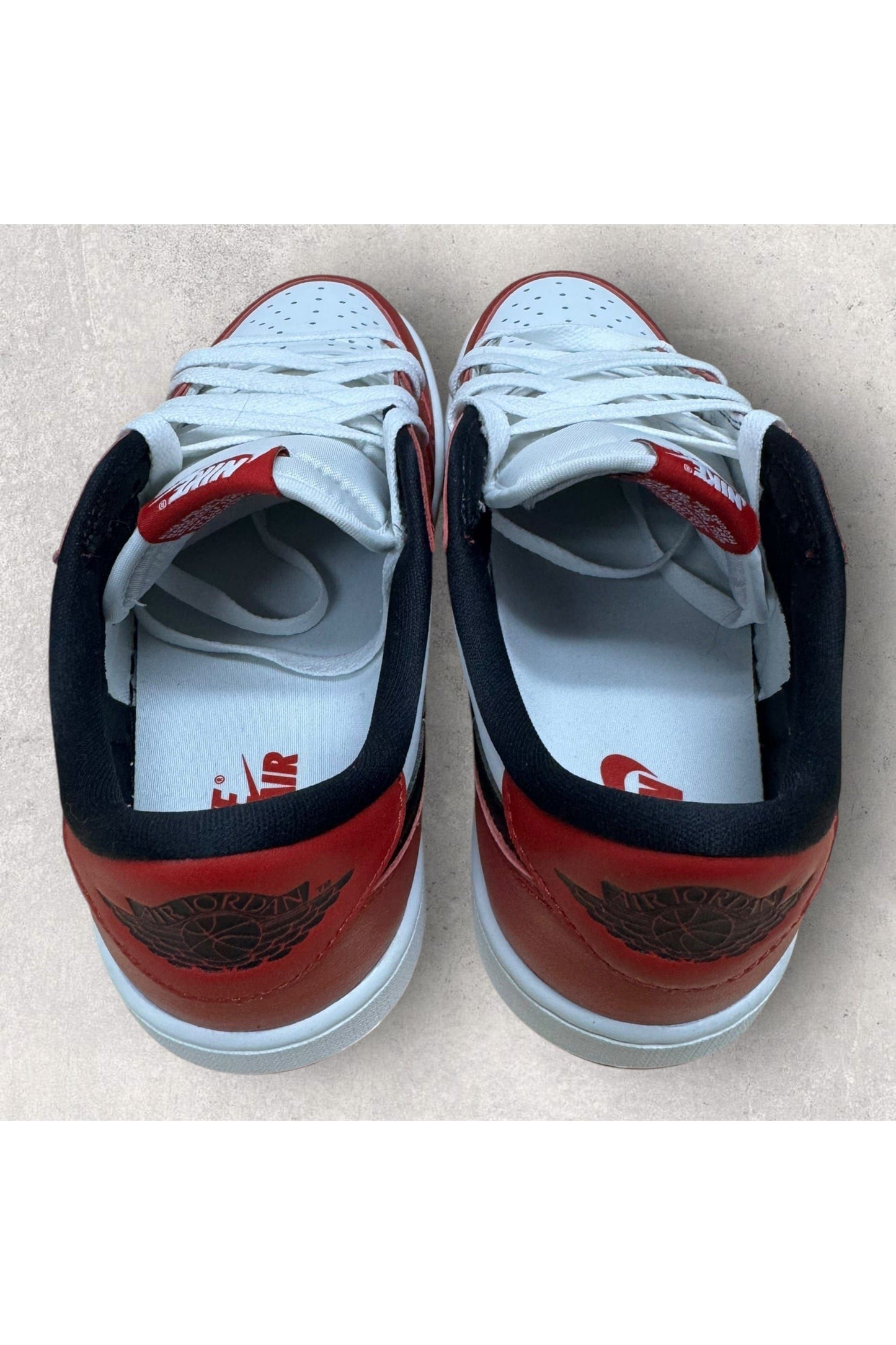 Jordan 1 Retro Low OG Chicago (2025)- 8.5