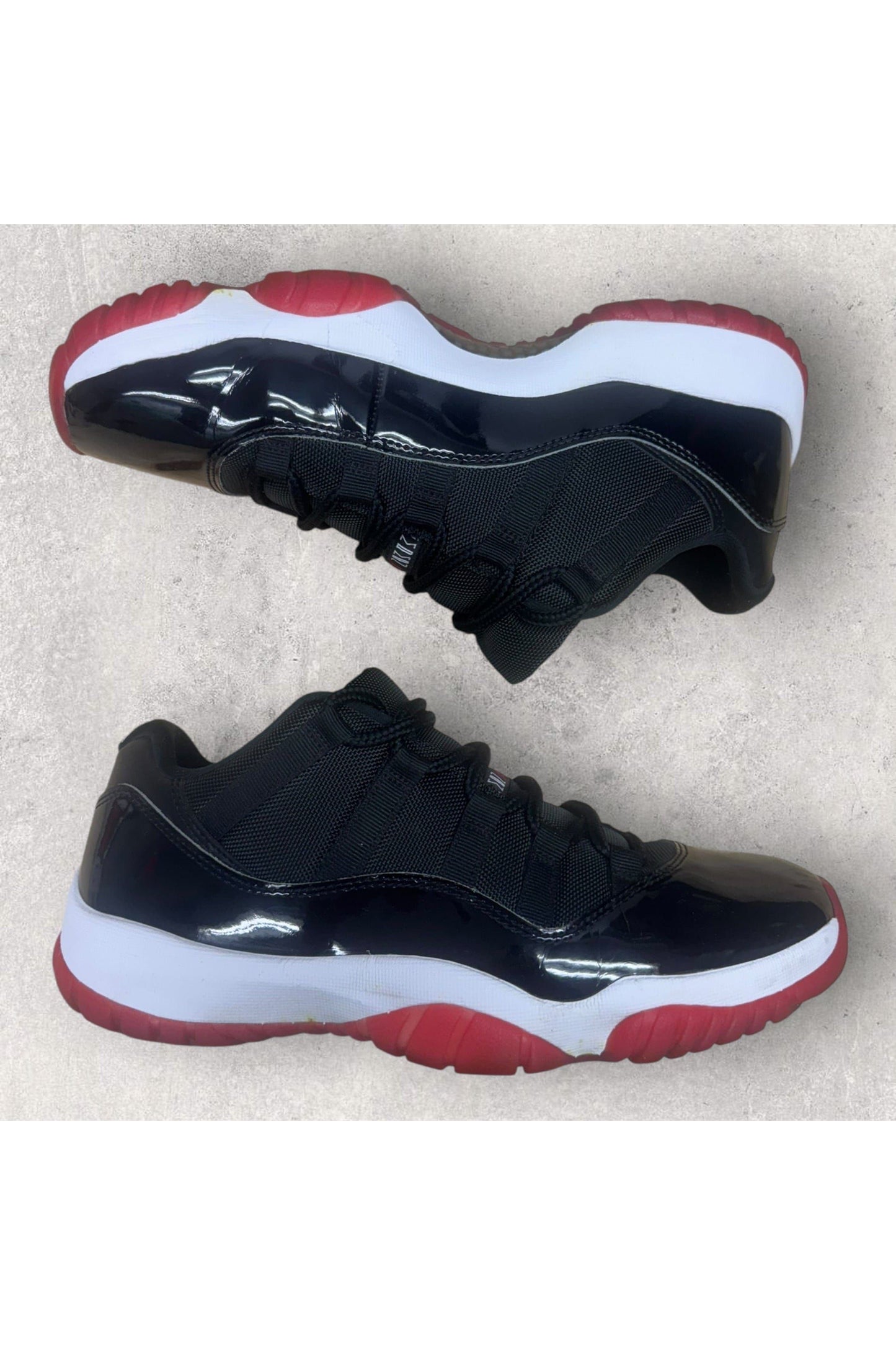 Jordan 11 Retro Low Bred (2025)- 9.5