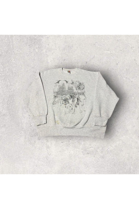 Vintage Fruit of the Loom Wolves Nature Crewneck- L