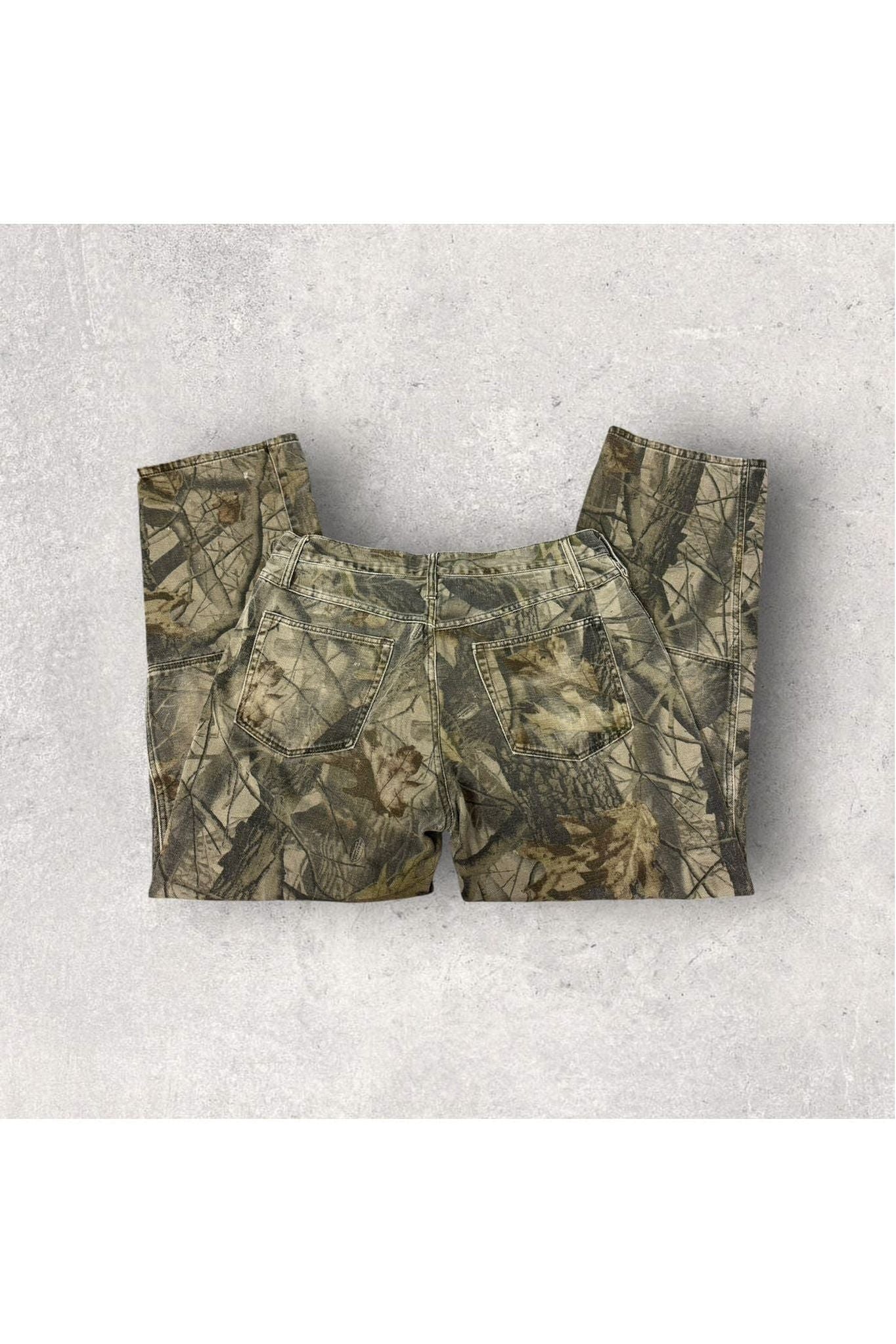 Outfitters Ridge Double Knee Real Tree Camo Pants- 36 x 32