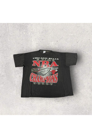 Vintage True Fan 1997 NBA Finals Chicago Bulls 5 Time NBA Champions Tee- XL