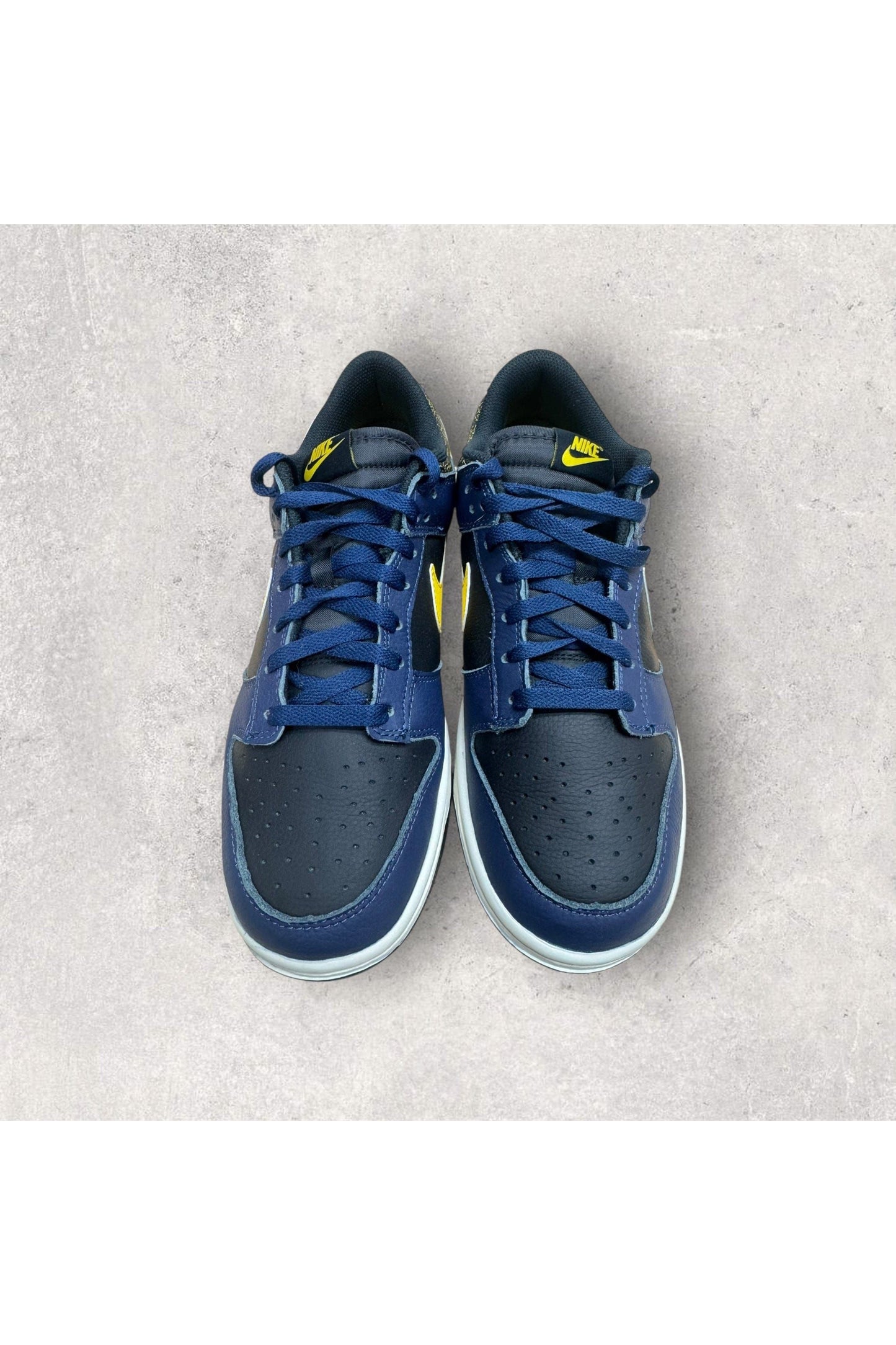 Nike Dunk Low Vintage Michigan- SZ 11
